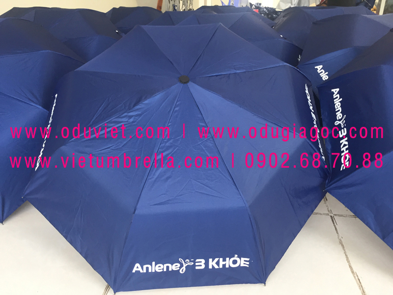 xưởng sản xuất ô dù cầm tay in logo quảng cáo